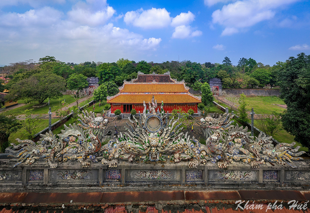 Dragon in Nguyễn Dynasty Art